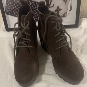 Diba Dark Brown Lace-Up Boots